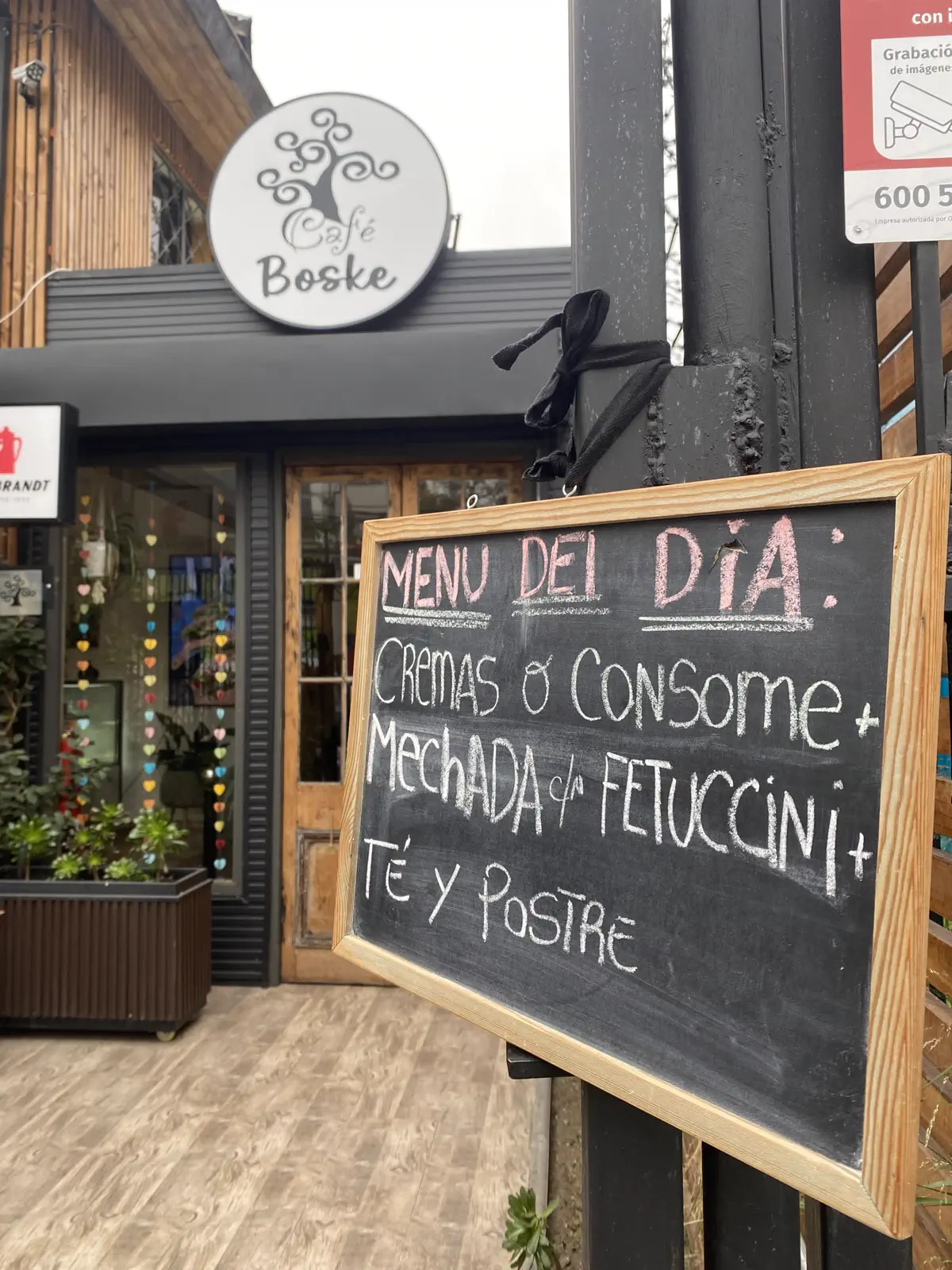 Pizarra con el menú del día